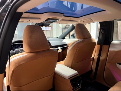 2026 Lexus RZ 450e Luxury