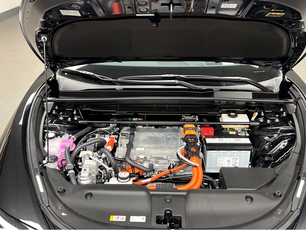 2026 Lexus RZ 450e Luxury