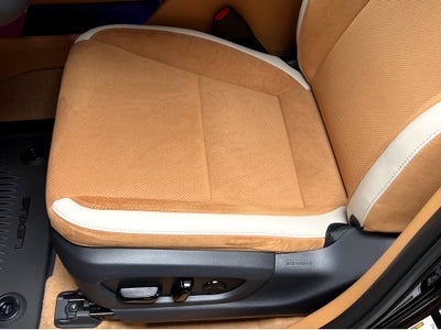 2026 Lexus RZ 450e Luxury