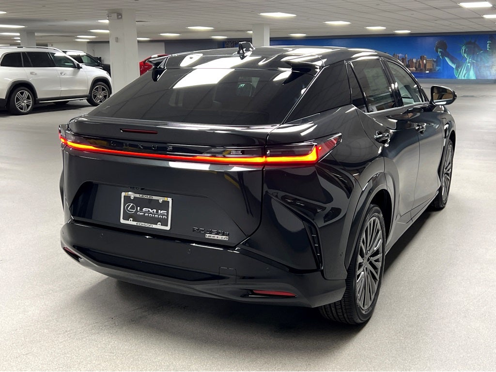 2026 Lexus RZ 450e Luxury
