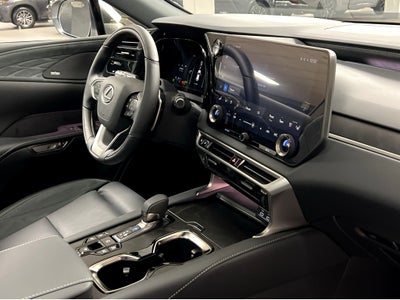 2026 Lexus RX 450h+ Luxury