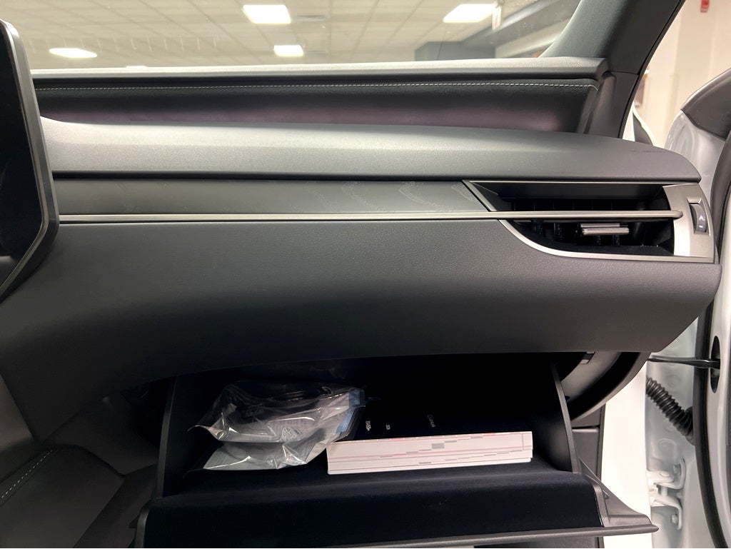 2026 Lexus RX 450h+ Luxury