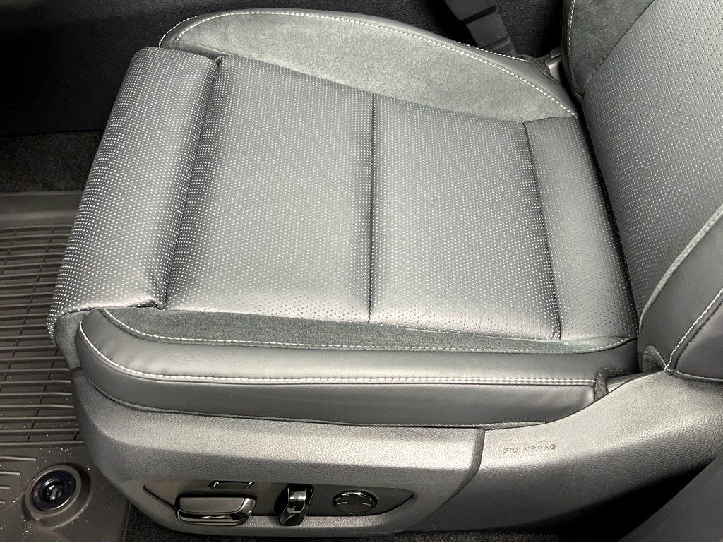 2026 Lexus RX 450h+ Luxury