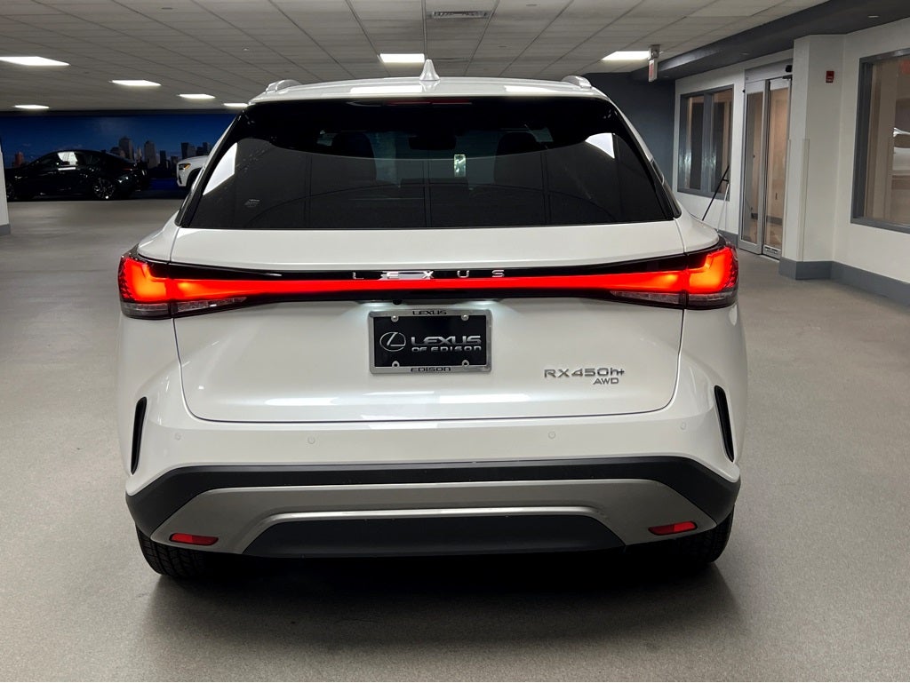2026 Lexus RX 450h+ Luxury