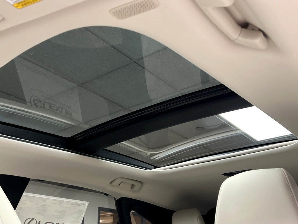 2026 Lexus RX 450h+ Luxury