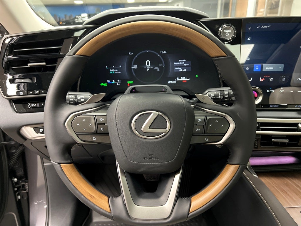 2026 Lexus RX 450h+ Luxury