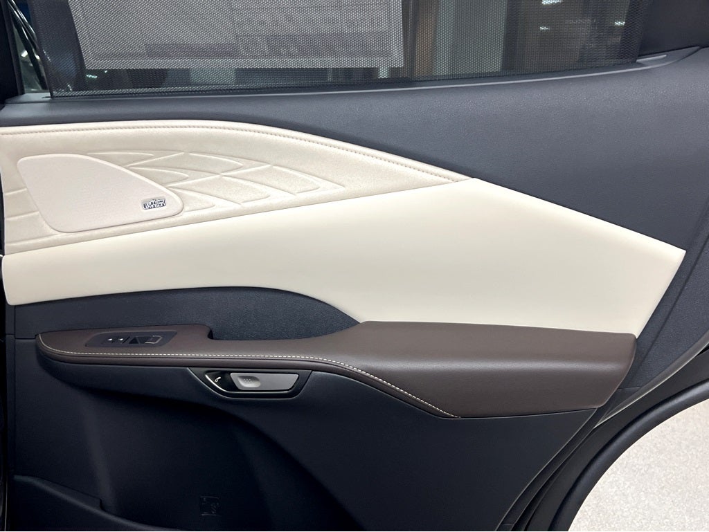 2026 Lexus RX 450h+ Luxury