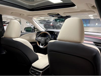 2026 Lexus RX 450h+ Luxury