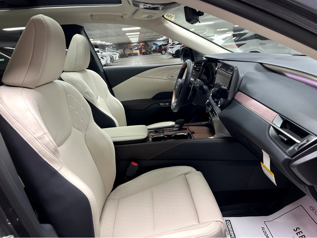 2026 Lexus RX 450h+ Luxury