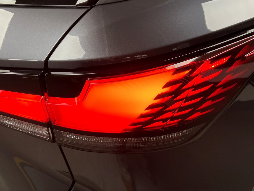 2026 Lexus RX 450h+ Luxury