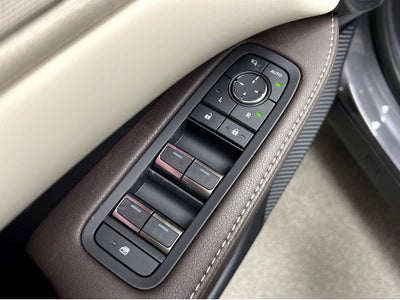 2026 Lexus RX 450h+ Luxury