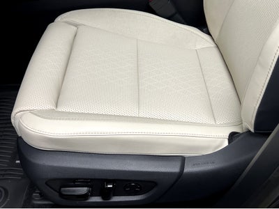 2026 Lexus RX 450h+ Luxury