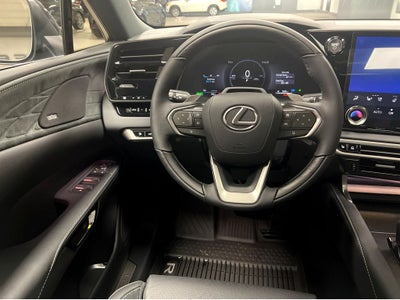 2026 Lexus RX 450h+ Luxury