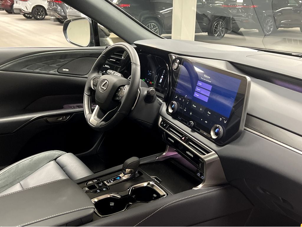 2026 Lexus RX 450h+ Luxury