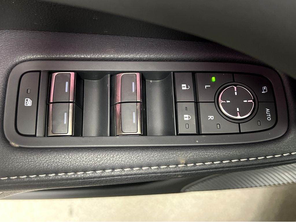 2026 Lexus RX 450h+ Luxury