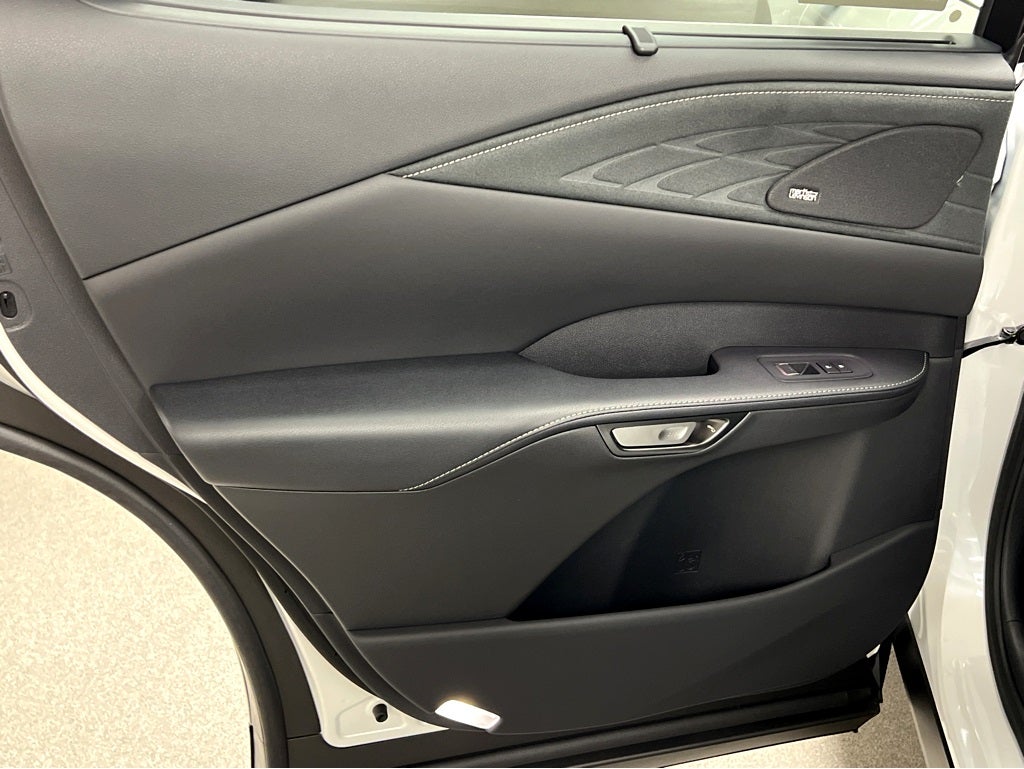 2026 Lexus RX 450h+ Luxury