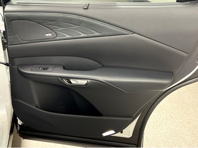 2026 Lexus RX 450h+ Luxury