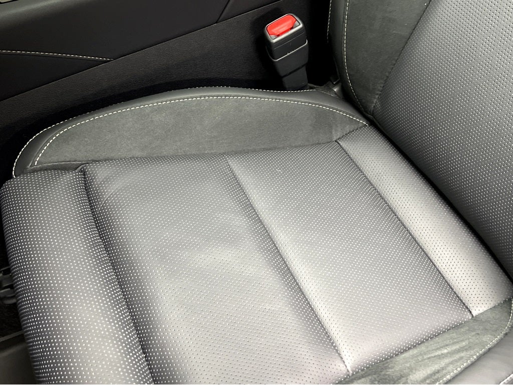 2026 Lexus RX 450h+ Luxury