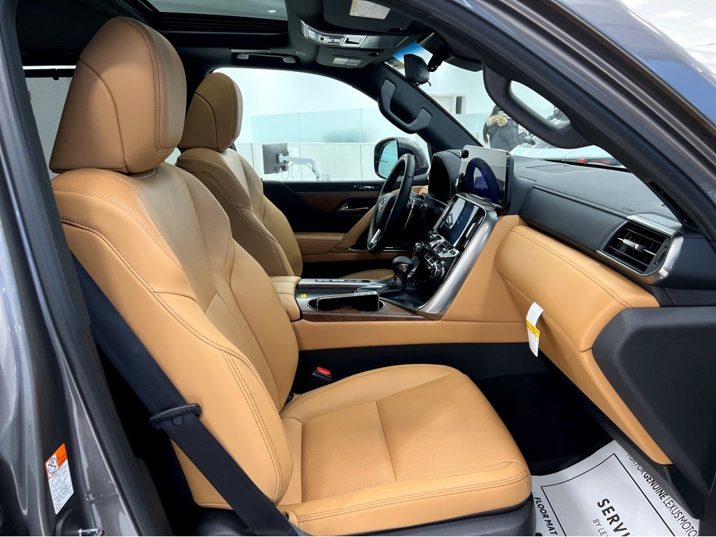 2026 Lexus LX 600 Luxury