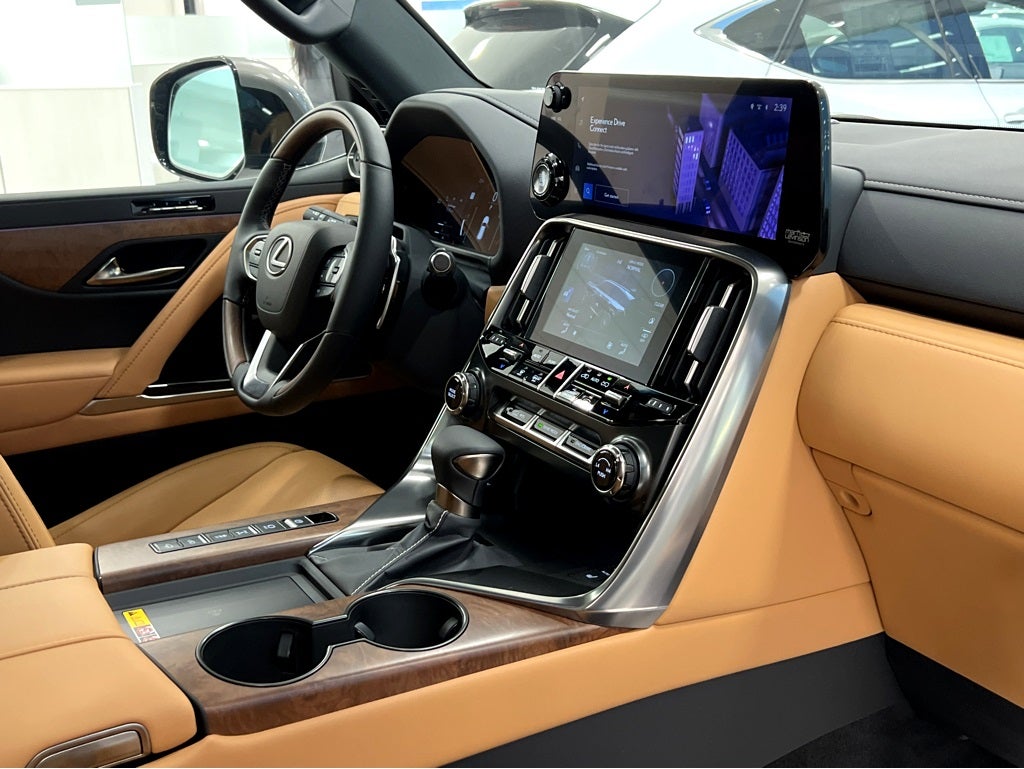 2026 Lexus LX 600 Luxury