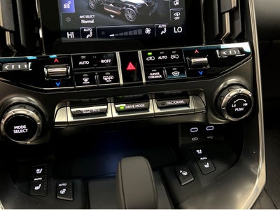 2026 Lexus LX 700h Luxury