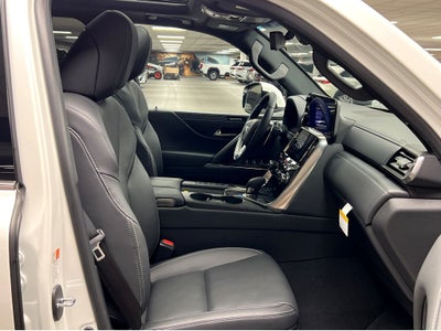 2026 Lexus LX 700h Luxury
