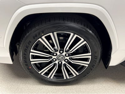 2026 Lexus LX 700h Luxury
