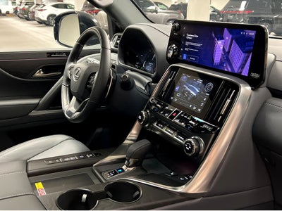 2026 Lexus LX 700h Luxury