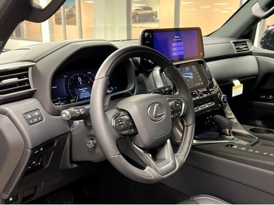 2026 Lexus LX 700h Luxury