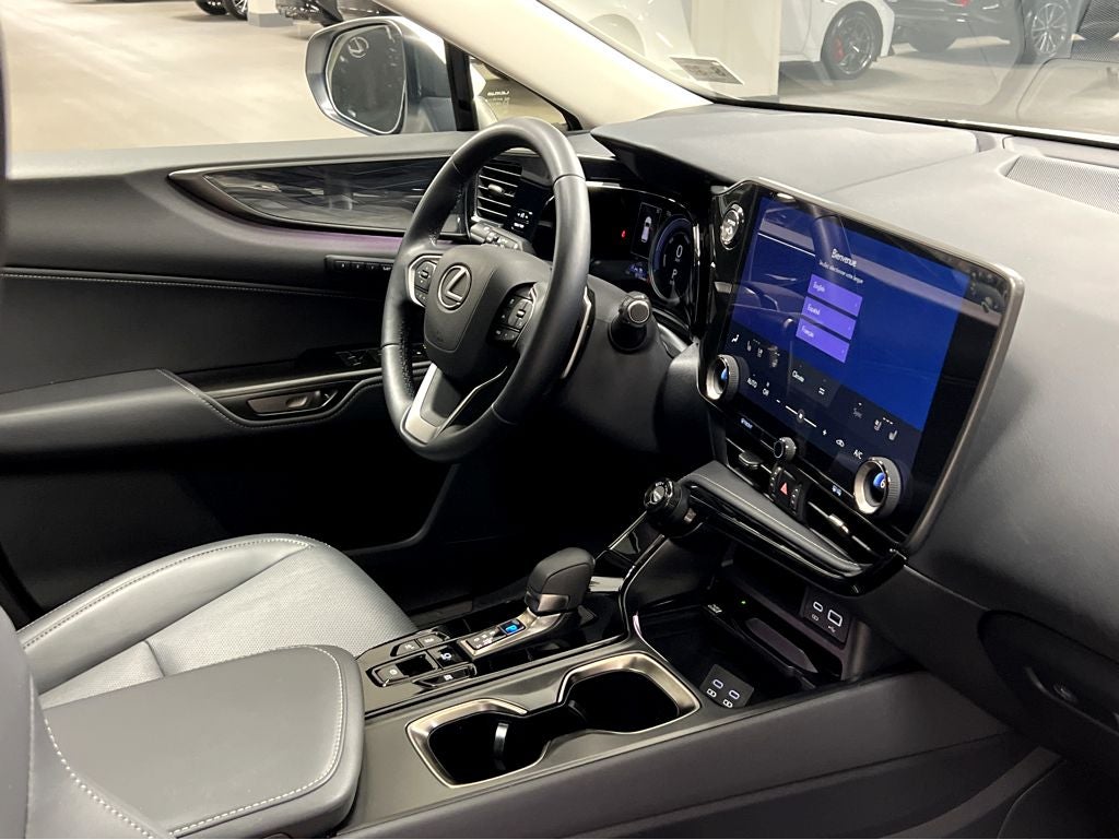 2025 Lexus NX 350h Premium HYBRID