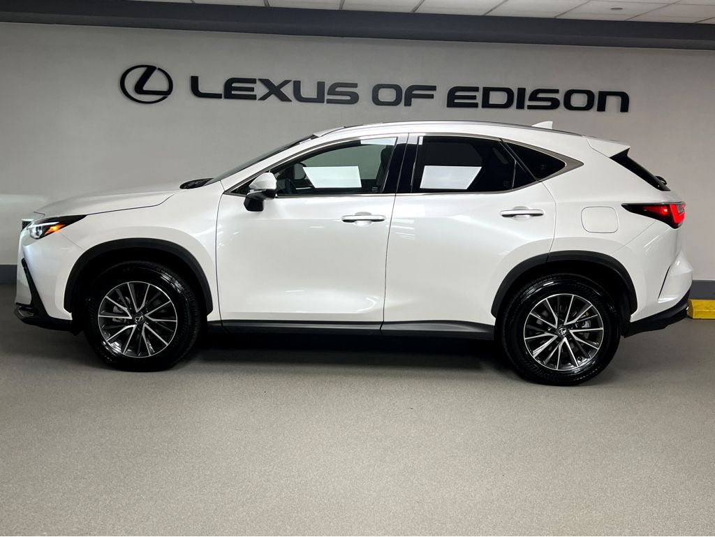 2025 Lexus NX 350h Premium HYBRID