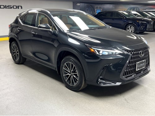 2026 Lexus NX 450h+ Luxury