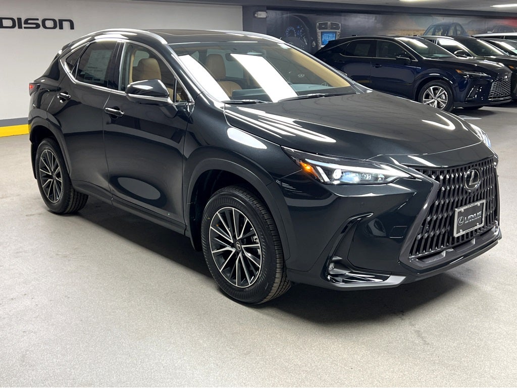 2026 Lexus NX 450h+ Luxury