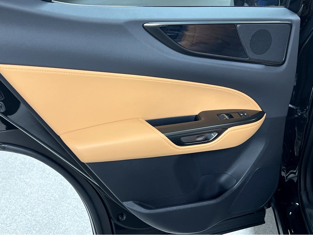 2026 Lexus NX 450h+ Luxury