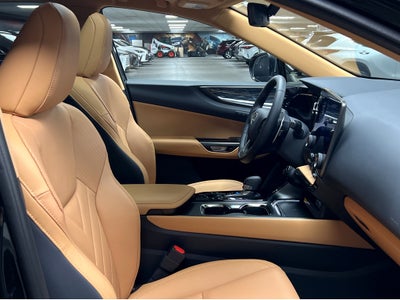 2026 Lexus NX 450h+ Luxury