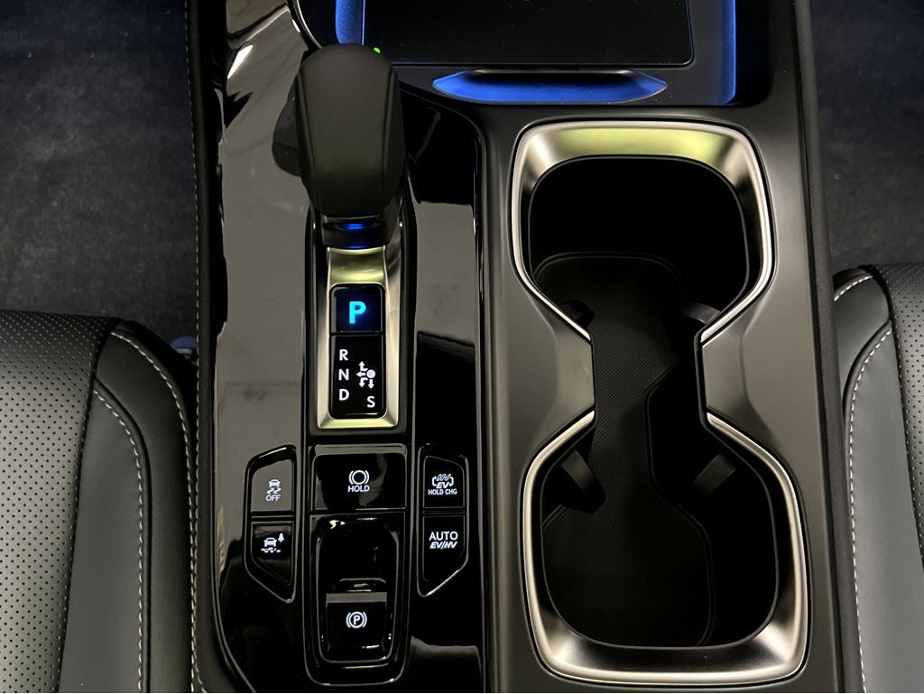 2026 Lexus NX 450h+ Luxury