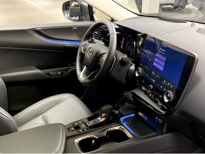 2026 Lexus NX 450h+ Luxury