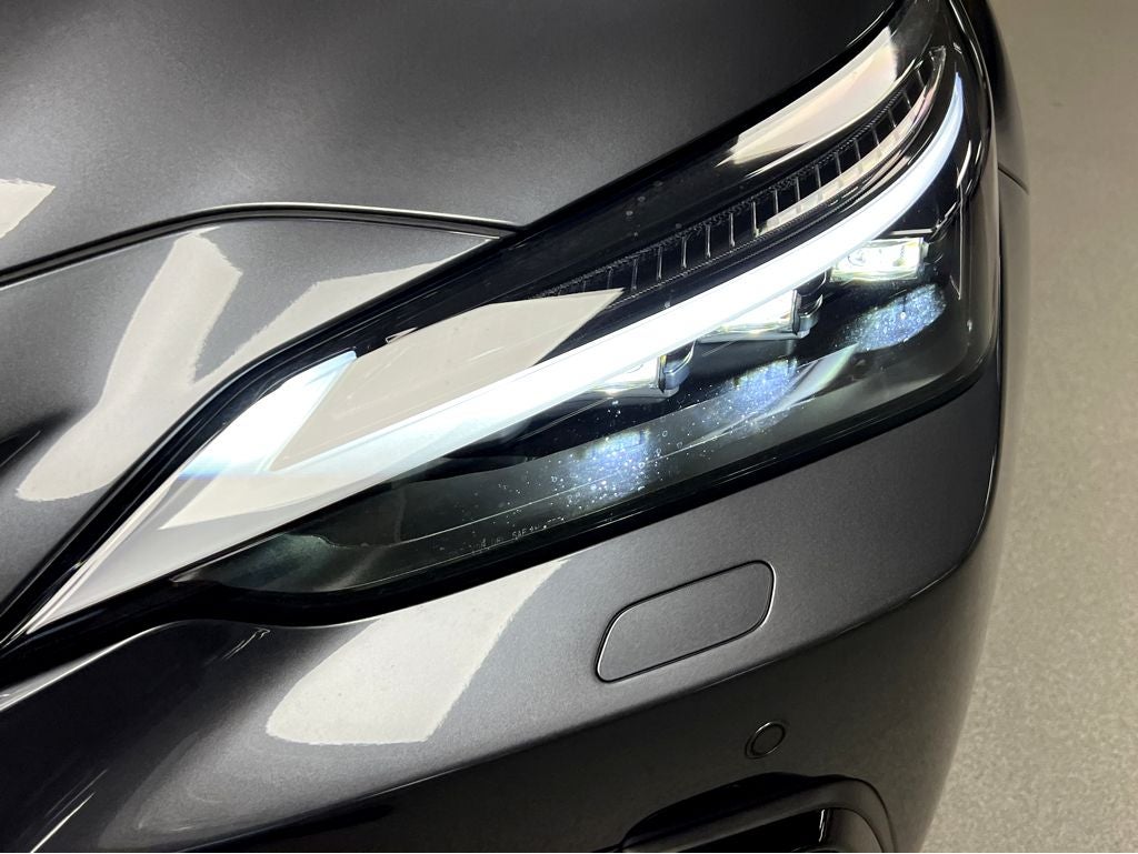 2026 Lexus NX 450h+ Luxury
