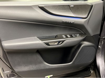 2026 Lexus NX 450h+ Luxury