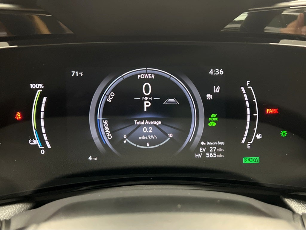 2026 Lexus NX 450h+ Luxury