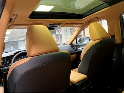 2026 Lexus NX 450h+ Luxury