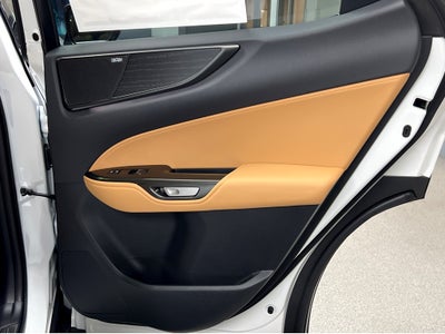 2026 Lexus NX 450h+ Luxury