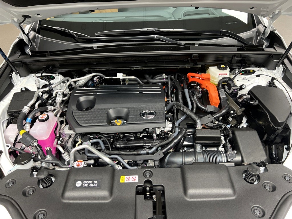 2026 Lexus NX 450h+ Luxury