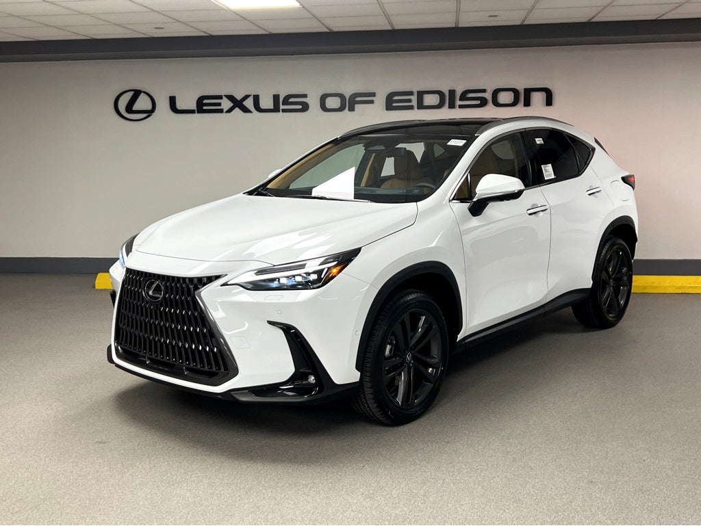 2026 Lexus NX 450h+ Luxury