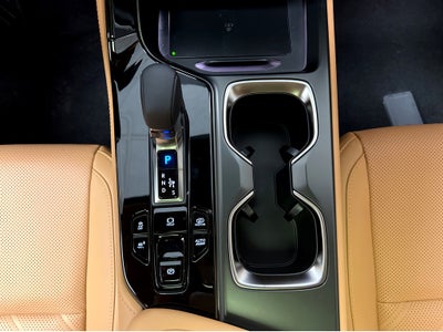 2026 Lexus NX 450h+ Luxury