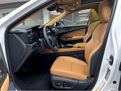 2026 Lexus NX 450h+ Luxury