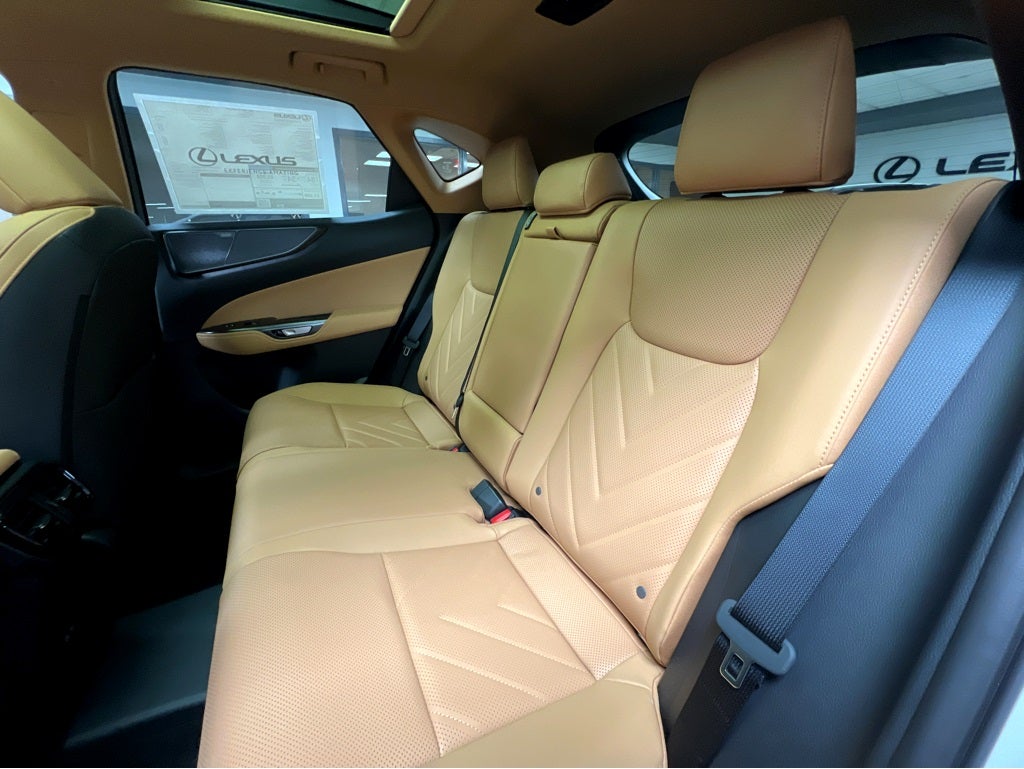 2026 Lexus NX 450h+ Luxury