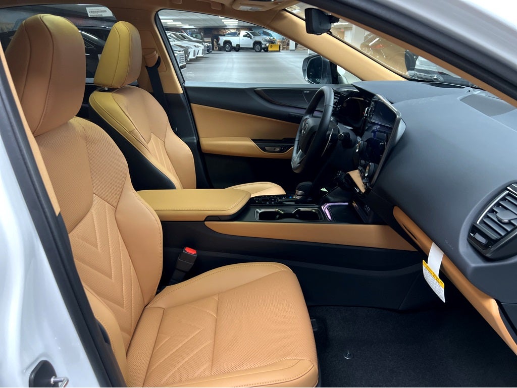 2026 Lexus NX 450h+ Luxury