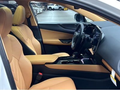 2026 Lexus NX 450h+ Luxury