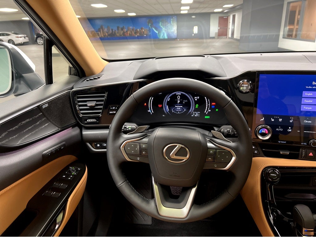 2026 Lexus NX 450h+ Luxury